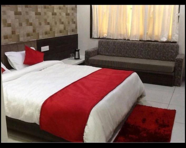 Hotel Best Velly Γκαντχιναγκάρ Εξωτερικό φωτογραφία