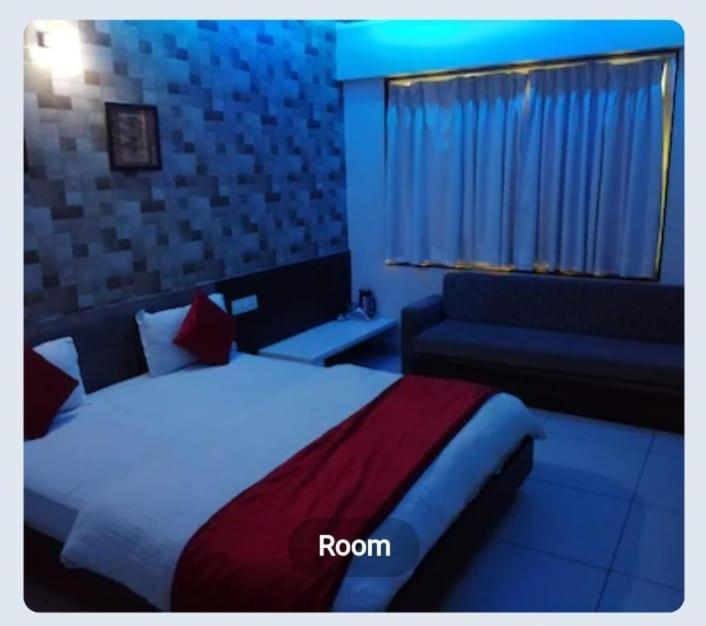 Hotel Best Velly Γκαντχιναγκάρ Εξωτερικό φωτογραφία