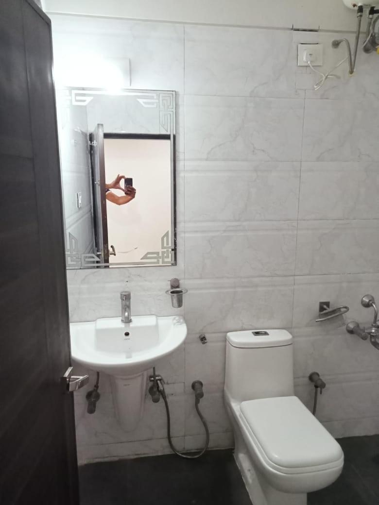 Hotel Best Velly Γκαντχιναγκάρ Εξωτερικό φωτογραφία