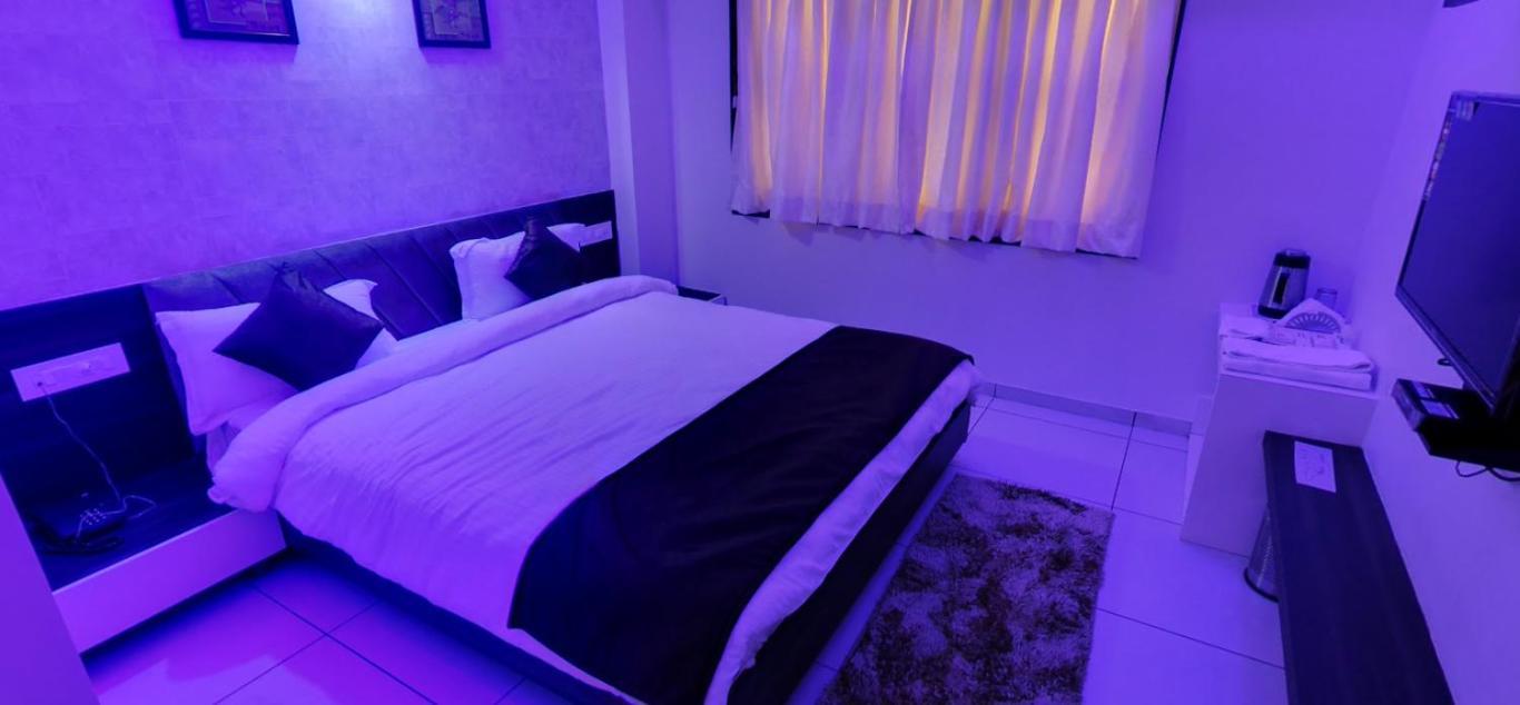 Hotel Best Velly Γκαντχιναγκάρ Εξωτερικό φωτογραφία
