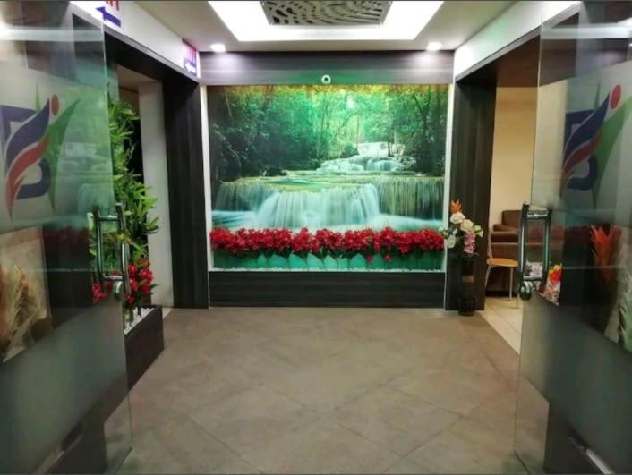 Hotel Best Velly Γκαντχιναγκάρ Εξωτερικό φωτογραφία