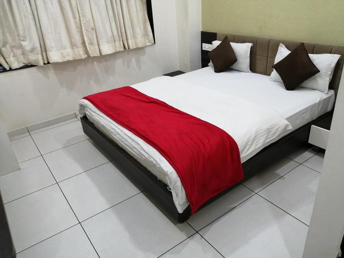 Hotel Best Velly Γκαντχιναγκάρ Εξωτερικό φωτογραφία